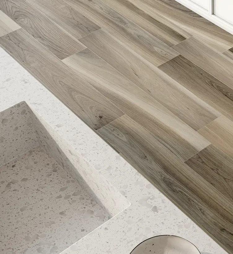 AMAYA BLEND wood tile face and room scene